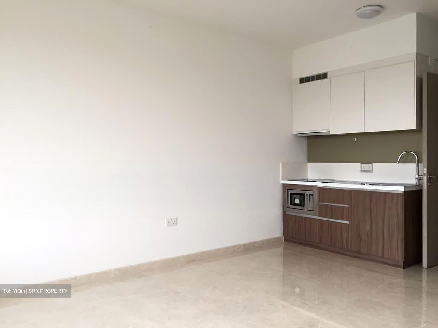 Flamingo Valley (D15), Condominium #574789941
